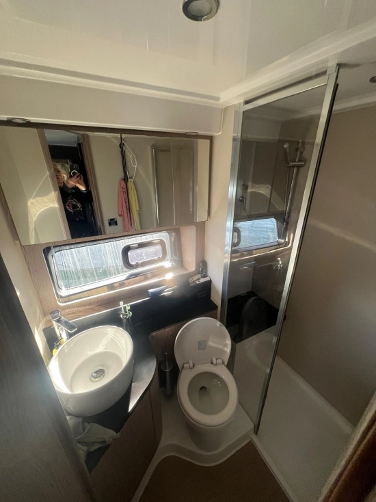 Azimut Atlantis 43 usata in vendita