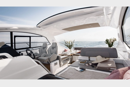 Azimut Atlantis 43 usata in vendita