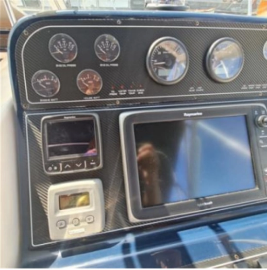 Tiara 2900 Coronet de segunda mano en venta
