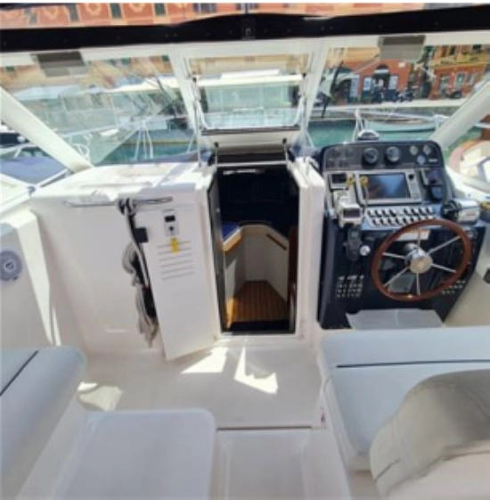 Tiara 2900 Coronet de segunda mano en venta