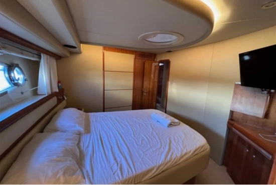 Ferretti 590 usata in vendita