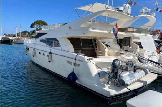 Ferretti 590 usata in vendita