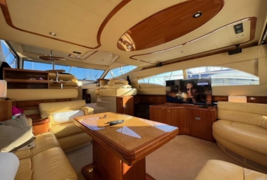 Ferretti 590 usata in vendita