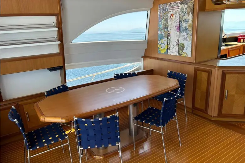 Mochi Craft 74 Dolphin usata in vendita