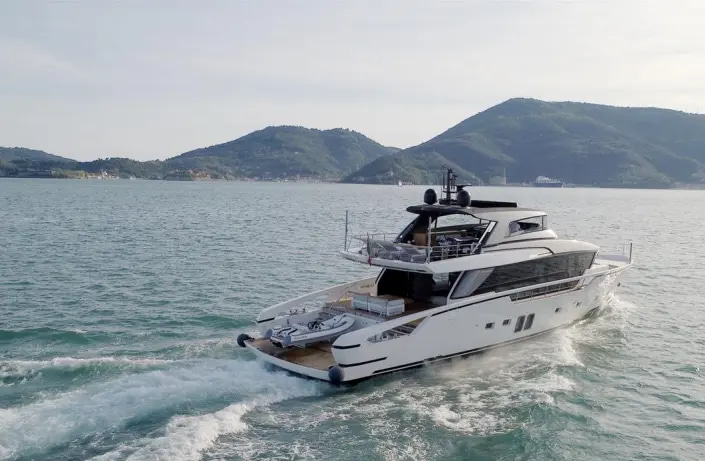 Sanlorenzo SX88 usado à venda