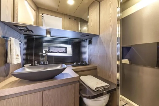 Invictus Yacht TT460 usata in vendita