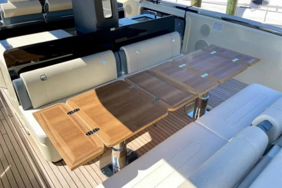 Invictus Yacht TT460 de segunda mano en venta