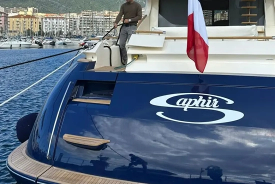 Mochi Craft 74 Dolphin usata in vendita