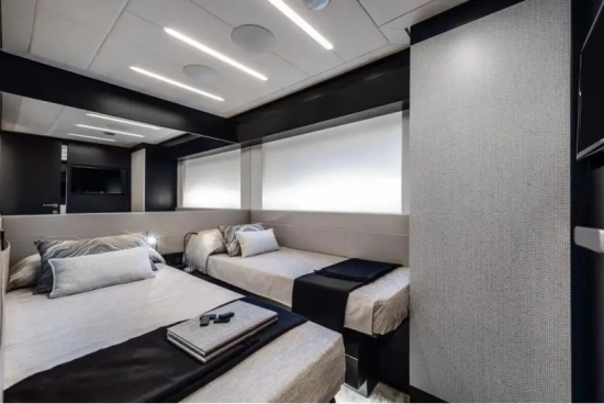 Pershing 8X usata in vendita