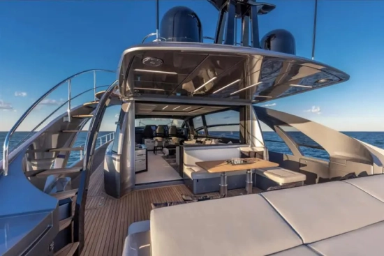 Pershing 8X usata in vendita