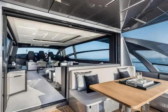 Pershing 8X usata in vendita