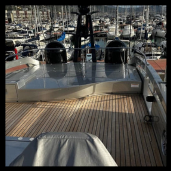 Pershing 8X usata in vendita