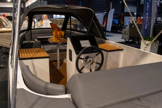 Clever 60 Tender nuova in vendita