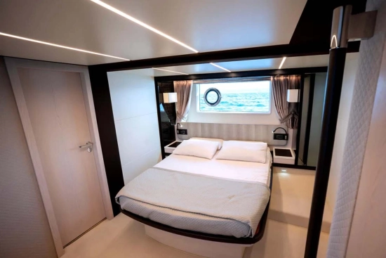 Azimut 66 usata in vendita