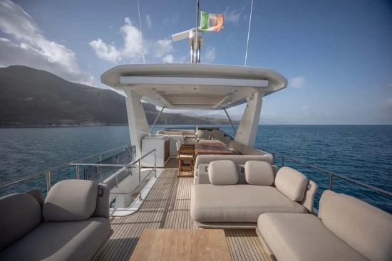 Azimut 66 usata in vendita