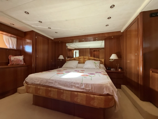 Falcon Yachts 86 usata in vendita