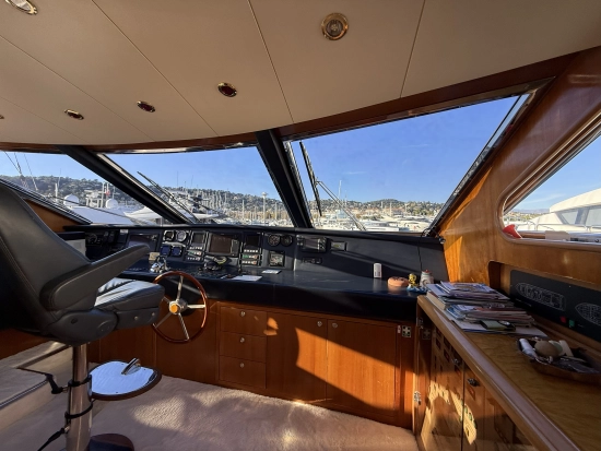 Falcon Yachts 86 usata in vendita