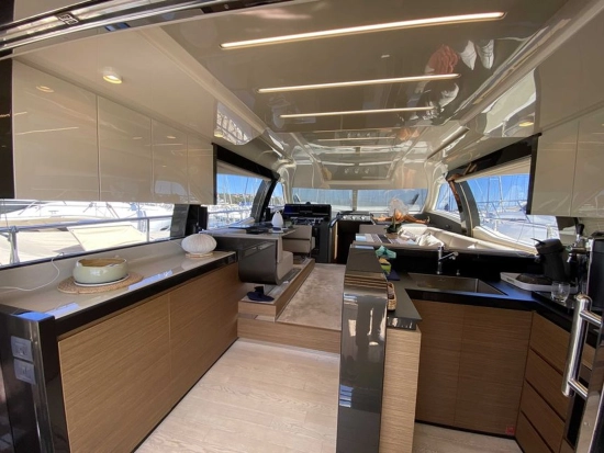 Ferretti 550 de segunda mano en venta