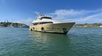 Custom Line Navetta 27 usata in vendita