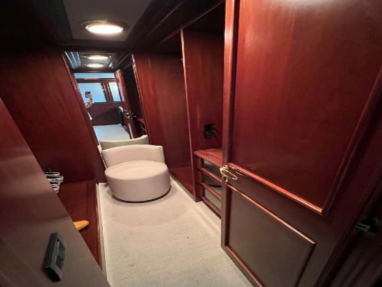Custom Line Navetta 27 usata in vendita