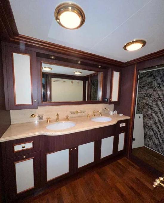 Custom Line Navetta 27 usata in vendita