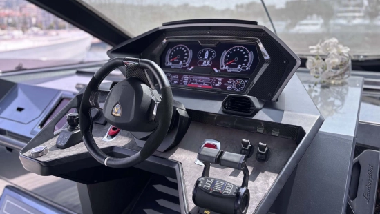 Tecnomar LAMBORGHINI 63 usado à venda