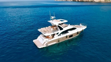 Azimut 66 usado à venda