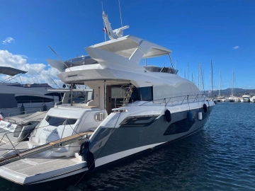 Sunseeker Manhattan 68 usado à venda