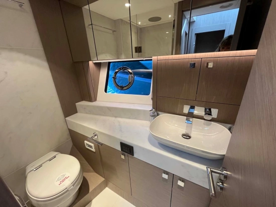Sunseeker Manhattan 68 de segunda mano en venta