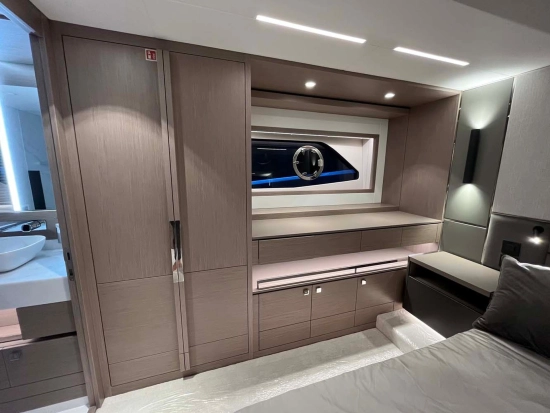 Sunseeker Manhattan 68 de segunda mano en venta