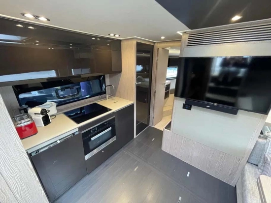 Azimut Atlantis 51 usata in vendita