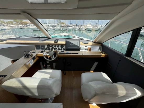 Sealine T60 aura de segunda mano en venta