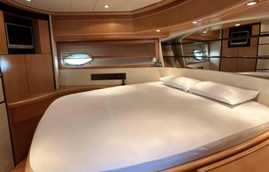 Pershing 76 de segunda mano en venta