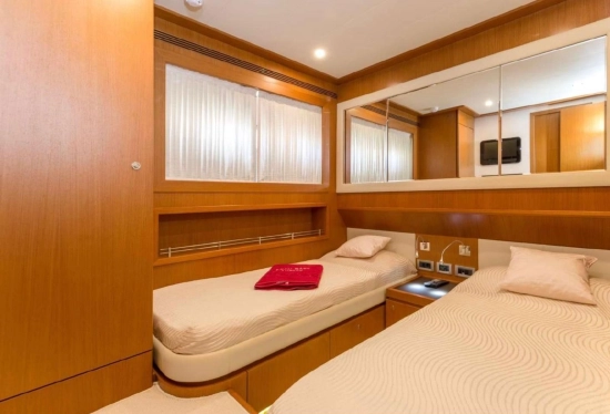 Ferretti ALTURA 840 de segunda mano en venta