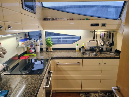 Ferretti 830 de segunda mano en venta