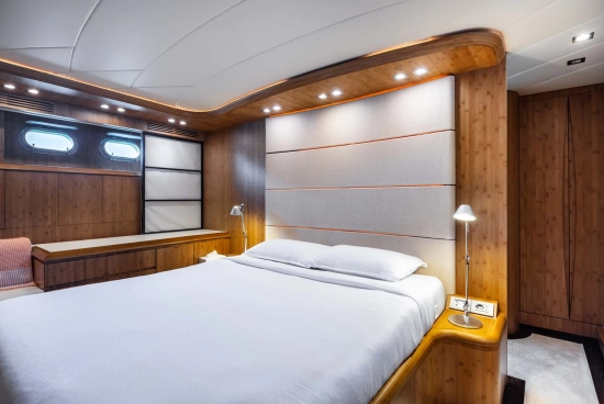 AB Yachts 78 usado à venda