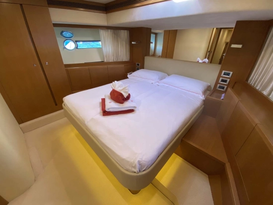 Ferretti 780 de segunda mano en venta