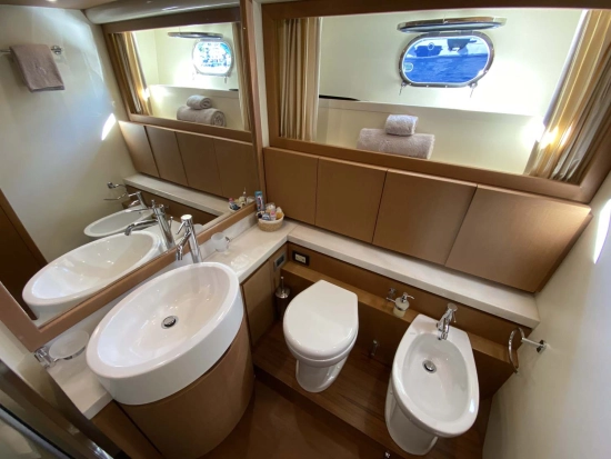 Ferretti 780 de segunda mano en venta
