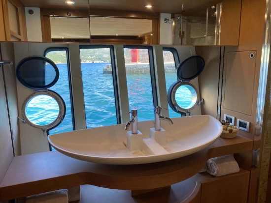 Ferretti 780 de segunda mano en venta
