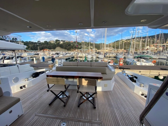 Azimut 77S usata in vendita