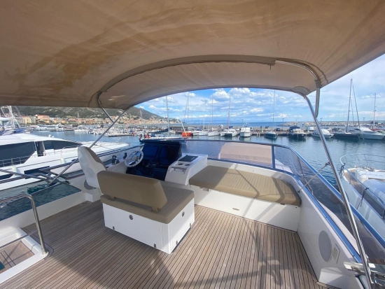 Azimut 77S usado à venda