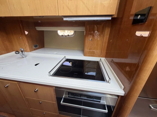 Riviera 5800 Sport Yacht usata in vendita