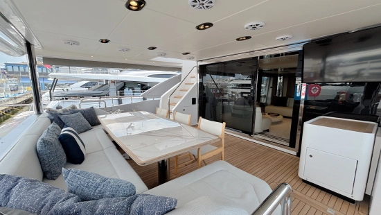 Azimut 27 Grande Metri de segunda mano en venta