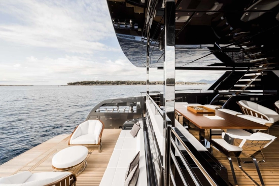 Riva 130 BELLISSIMA usata in vendita
