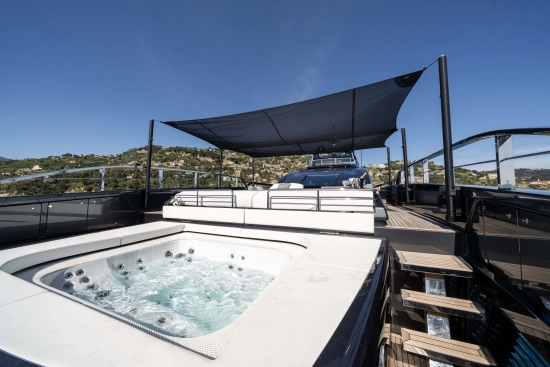 Riva 130 BELLISSIMA usata in vendita
