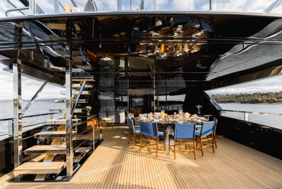 Riva 130 BELLISSIMA usata in vendita