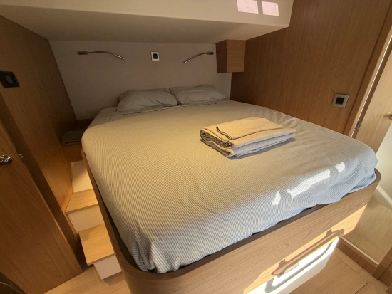CATANA SAS BALI 4.8 usado à venda