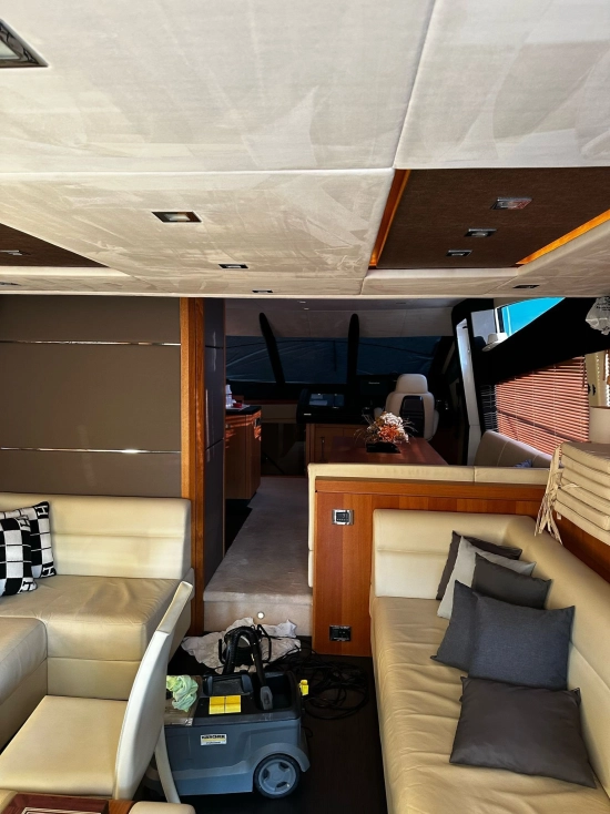 Sunseeker Manhattan 63 usado à venda