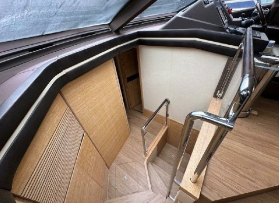 Azimut 64 usado à venda