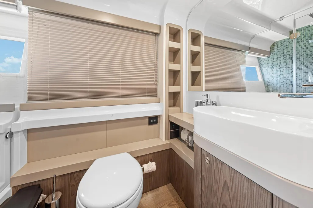 Ferretti 550 de segunda mano en venta